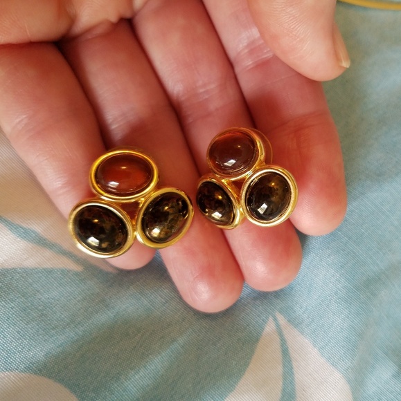 Amber Necklace & Earrings Set - Picture 5 of 6